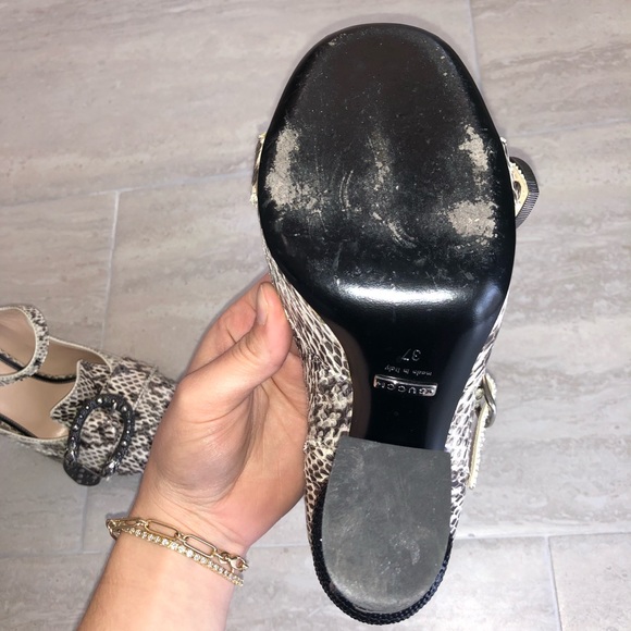 SOLD ‼️ @latoyawr - Picture 11 of 13